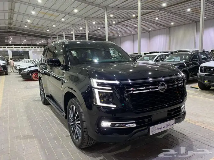 نيسان باترول بلاتنيوم 2025 اسود توين تربو خليجي ماشيه12000كم 6