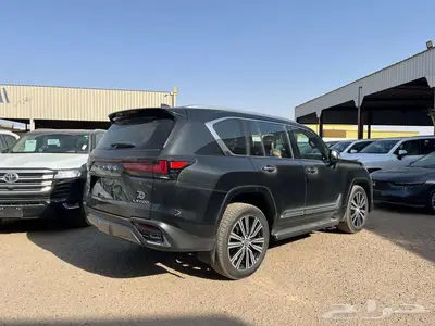 لكزس LX600 2025 نقد وتقسيط 2