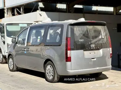 هونداي ستاريا 2025ديزل 9 راكب قير اتوماتيك بأكثر من لون 6