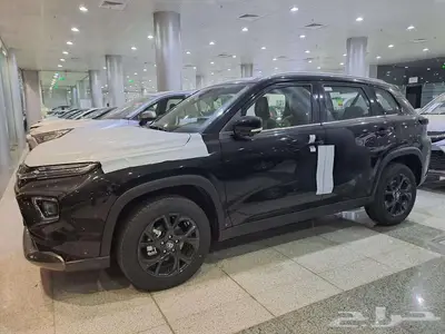 تويوتا اوربان كروزر جي ال اكس فل ( لون اسود ) 2025 10