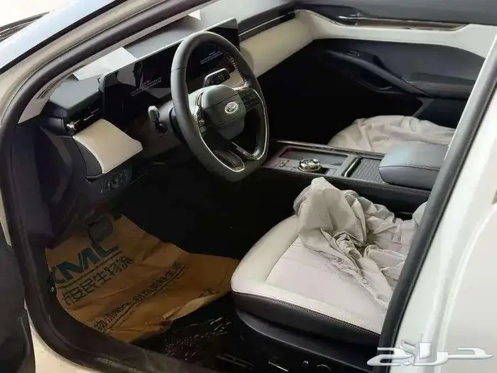 فورد تورس تيتانيوم 2025 كاش وتقسيط 6