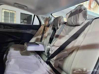 فورد تورس امبيانتي 2025 كاش واقساط 11