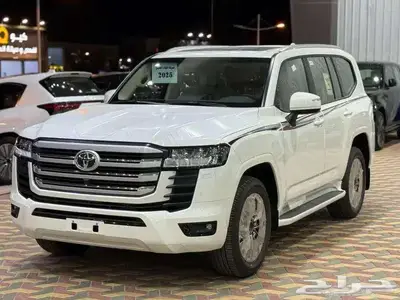 لاندكروزر 2025 GXR فل كامل L4 بريمي ابواب شفط كاش وبنك 0