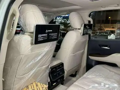لاندكروزر 2025 GXR فل كامل L4 بريمي ابواب شفط كاش وبنك 9