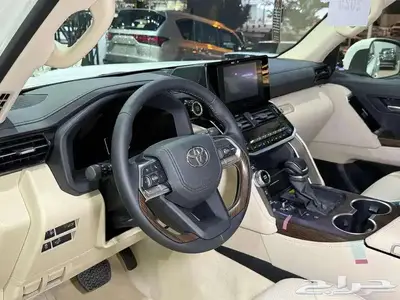 لاندكروزر 2025 GXR فل كامل L4 بريمي ابواب شفط كاش وبنك 8