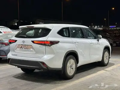 تويوتا هايلاندر LE استاندر بدون دبل 2025 2