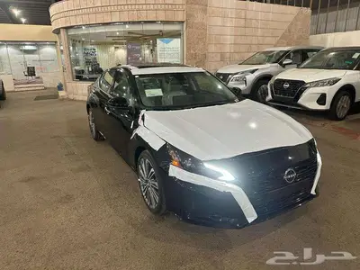 نيسان التيما SV نص فل موديل 2025 2