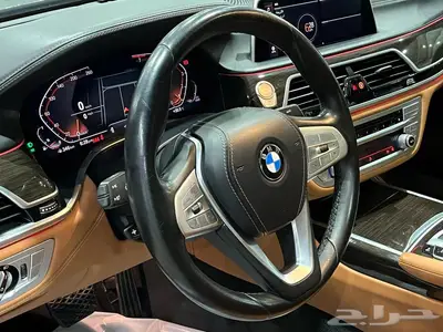 بي ام دبليو 730 _2022 فل كامل سعودي 18