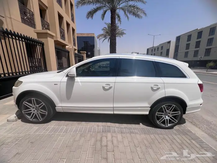 اودي2008-Q7 6