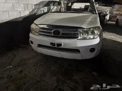 فورتشنر 2011 قطع غيار 1