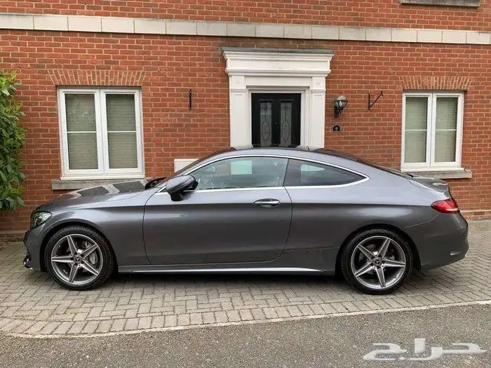 C200 Coupe 2018 AMG Kit مخزن 1