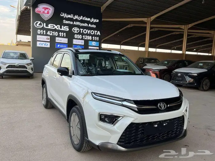 تويوتا اوربان GLX بنزين 2024 متاح اقساط و كاش 0