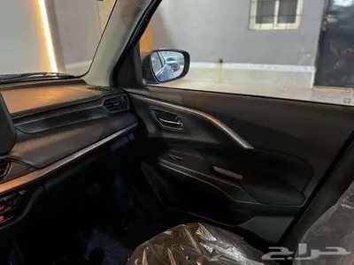 سوزوكي سويفت 2025 كاش واقساط لدى خالد للسيارات 19