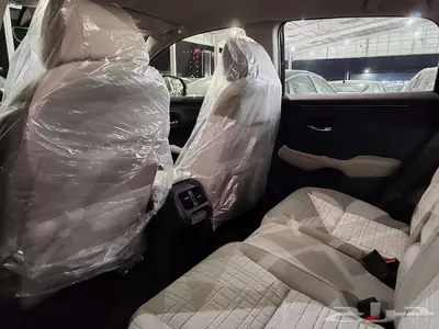 هوندا ZRV ال اكس 2024 13