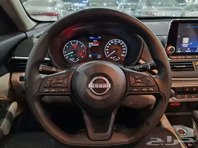 نيسان التيما استاندرد 2025 10