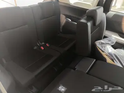 تويوتا فيلوز GLX بنزين 2025 8