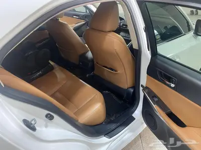 لكزس is350 2015 سعودي 7