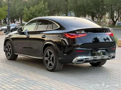MERCEDRS GLC 200 4MATIC 4