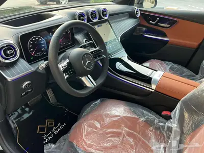 MERCEDRS GLC 200 4MATIC 6