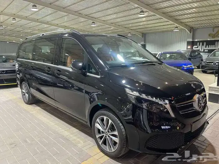 مرسيدس 2023 250V جديد وكالة 1