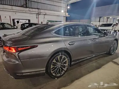 لكزس LS500 ممشي 72 الف 3