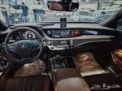 لكزس LS500 ممشي 72 الف 8