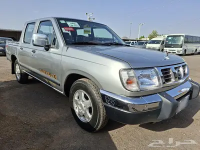 داتسون نيسان 2003 غمارتين اللون فضي 2