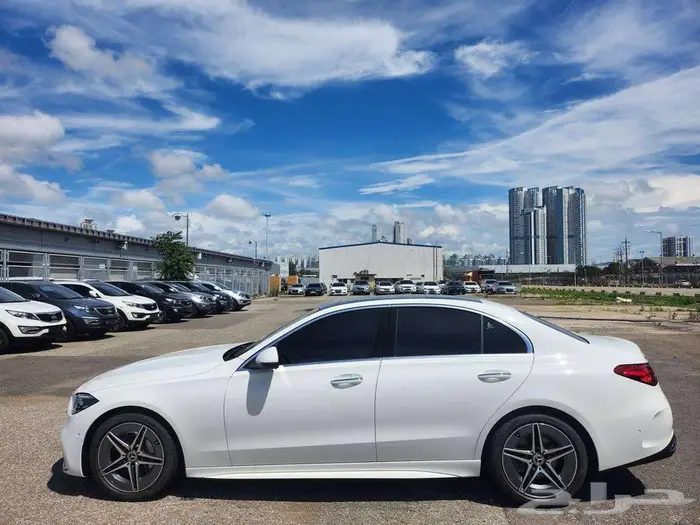 مرسيدس C200 2025 Kit AMG اصفار 16
