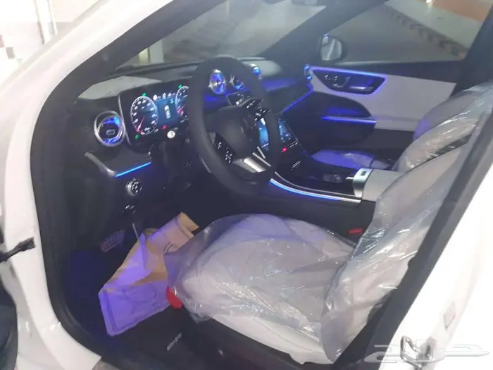 مرسيدس C200 2025 Kit AMG اصفار 27