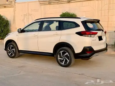 Toyota Rush 6