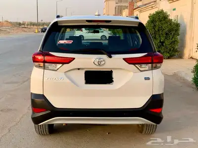 Toyota Rush 5