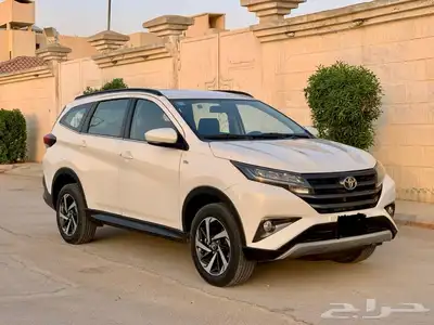 Toyota Rush 1
