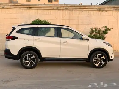 Toyota Rush 4