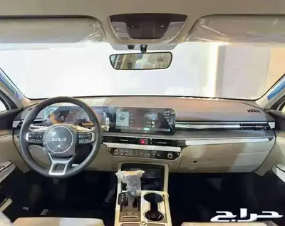كيا K5 استاندر مطور 2025 7