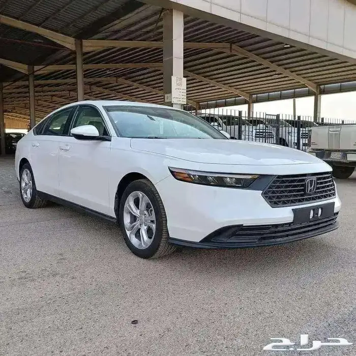 هوندا اكورد LX استاندر 2025 3
