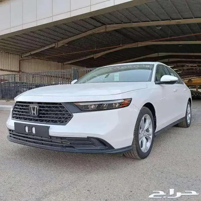 هوندا اكورد LX استاندر 2025 2