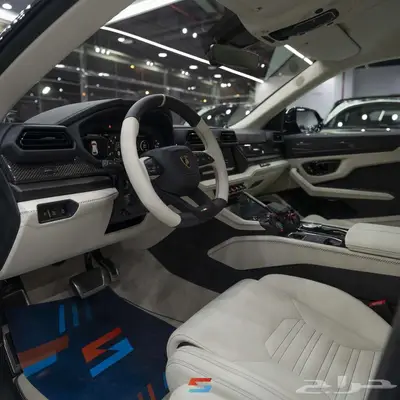 لامبورجيني اوروس SE موديل 2025 31