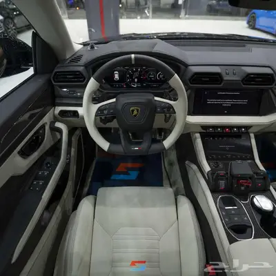 لامبورجيني اوروس SE موديل 2025 17