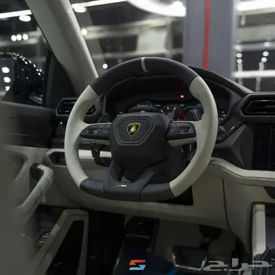 لامبورجيني اوروس SE موديل 2025 20
