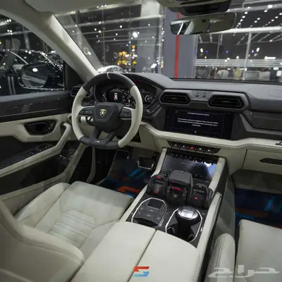 لامبورجيني اوروس SE موديل 2025 18