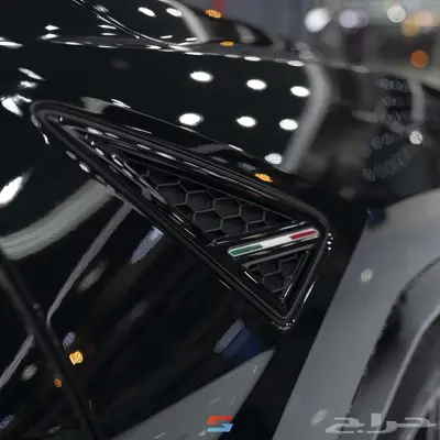 لامبورجيني اوروس SE موديل 2025 15