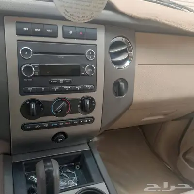 فورد اكسبيدشن موديل 2012 4