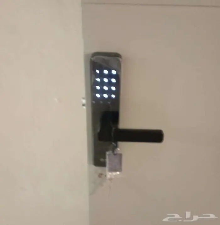 قفل ابواب ذكي قفل الكتروني باب داخلي وخارجي 0