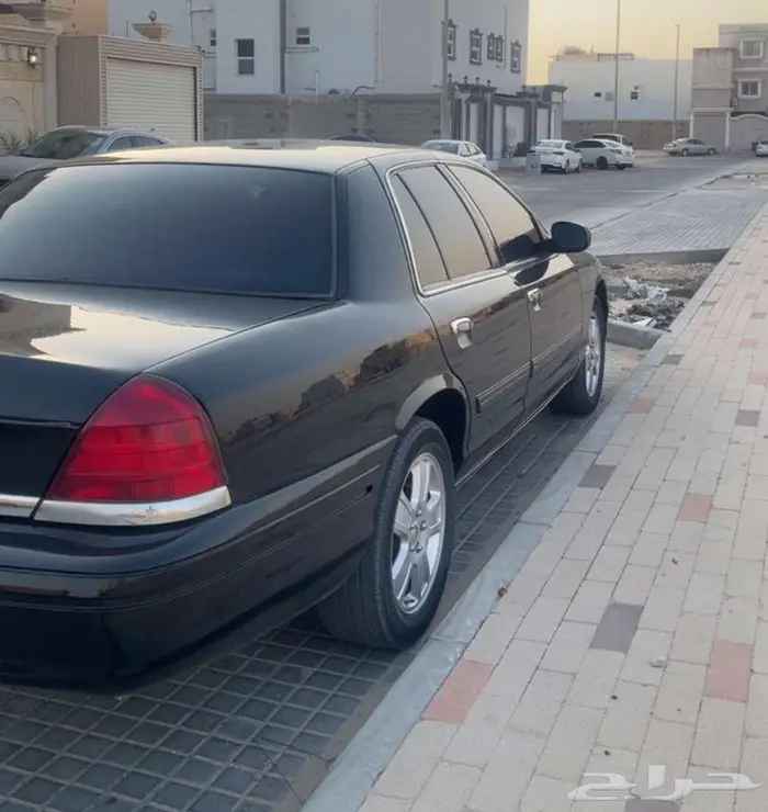 فورد كراون فكتوريا 2011 سعودي 2