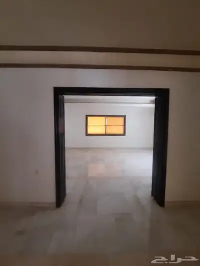 فيلا للايجار السنوي جدة حي الخالديه 23