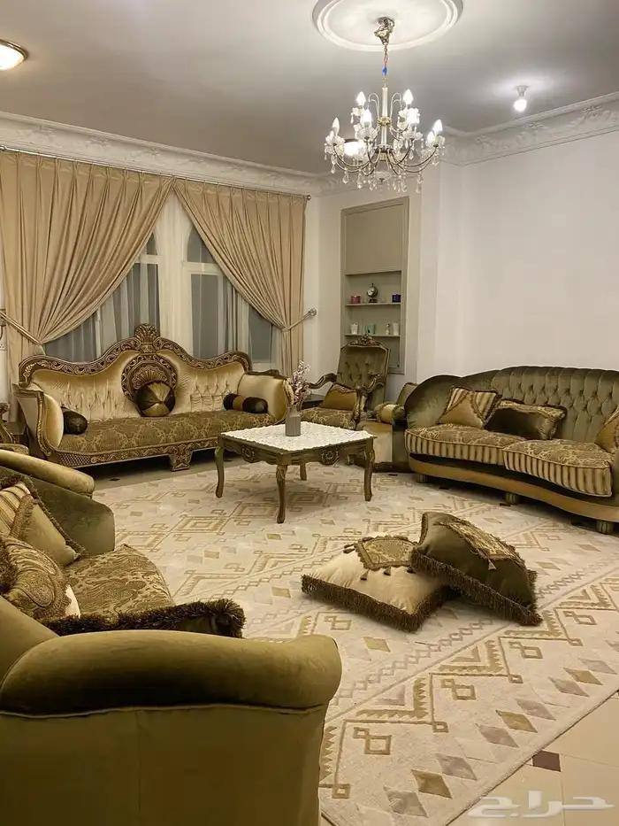 طقم كنب كلاسيكي انتيكة فاخر جدا كلف فوق 15 الف 2