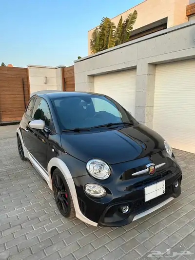 فيات ابارث 695 اصدار 70 عام مميزه 0