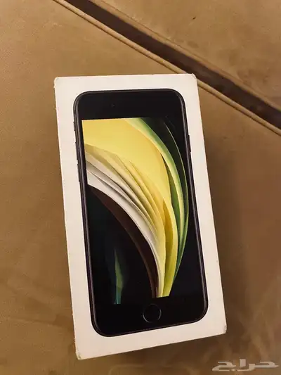 ايفون se 2020 3