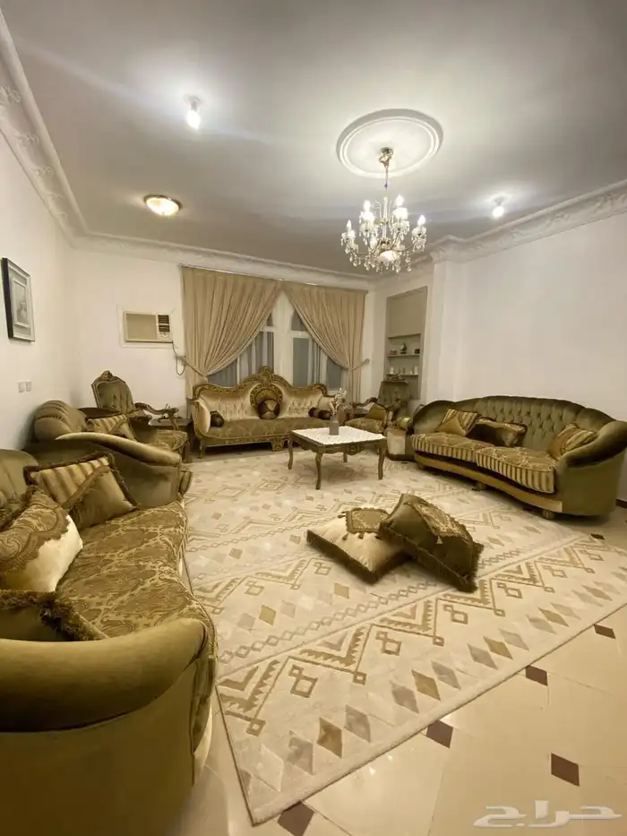 طقم كنب كلاسيكي انتيكة فاخر جدا كلف فوق 15 الف 3