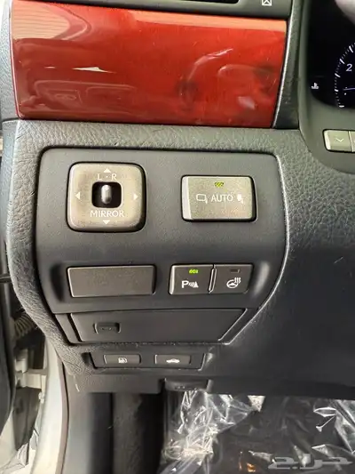 لكزس LS 460 لارج امراتي وارد اليابان 10